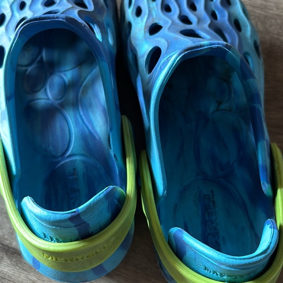 Merrell water shoes size 2 - Picture 5 of 6